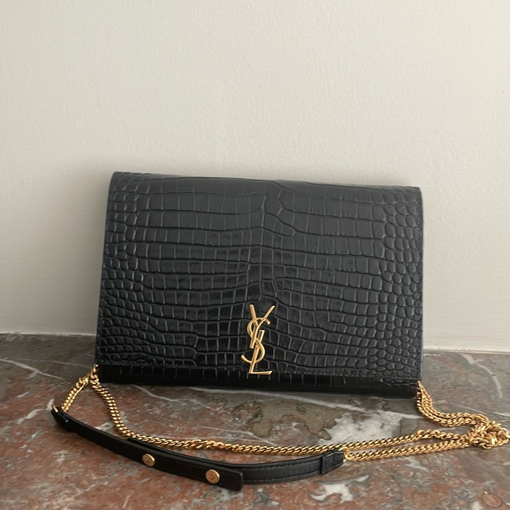 SAINT LAURENT Cassandre glossed croc-effect leather purse